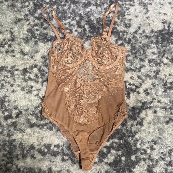 Meshki Tops Meshki Nude Lace Bodysuit Poshmark